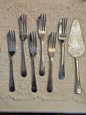 SHEFFIELD ENGLAND            7 Piece Dessert/Appetizer Silver Service Set VTG